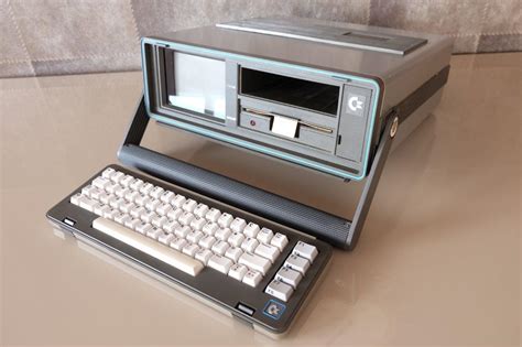 Commodore SX-64 – Never trust a computer you can't lift!