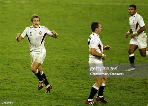 Jonny Wilkinson Drop Goal 2003 Photos and Premium High Res Pictures ...