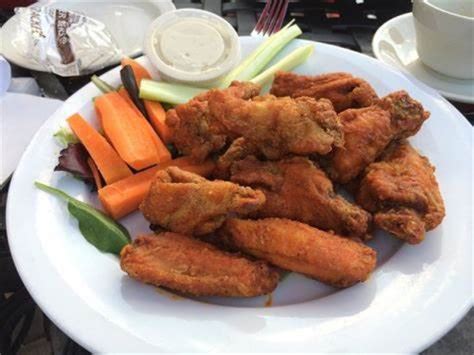 Wings Platter (20 Wings & 2 Sides) – Jaaas Peri Peri