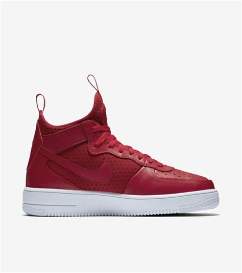 Nike Air Force 1 Ultra Force Mid 'Gym Red & White'. Nike SNKRS GB