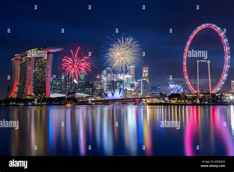 Fireworks display obove Singapore City Skyline Stock Photo - Alamy