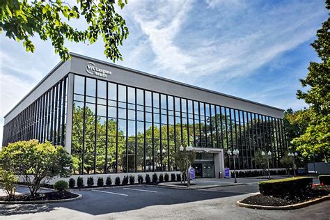 NYU Langone Health Opens Spacious Outpatient Care Center in Nassau County | NYU Langone News