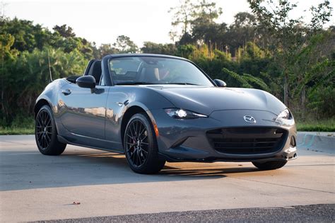 2022 Mazda MX-5 Miata Review, Pricing | MX-5 Miata Convertible Models ...