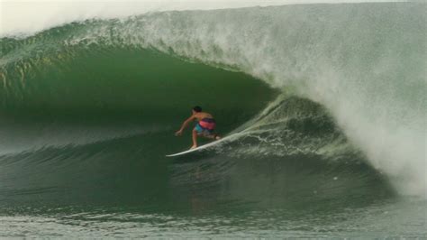 Revealed: "El Salvador has best surfing beaches in the world ...