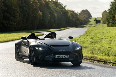 Ogle Aston Martin's gorgeous V12 Speedster running in the wild ...