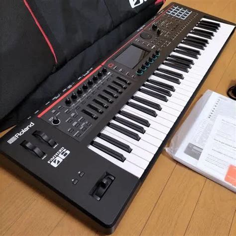 61 Keys Roland Fantom 06, Number of Tones: 3500 Tones, Built-in Songs ...