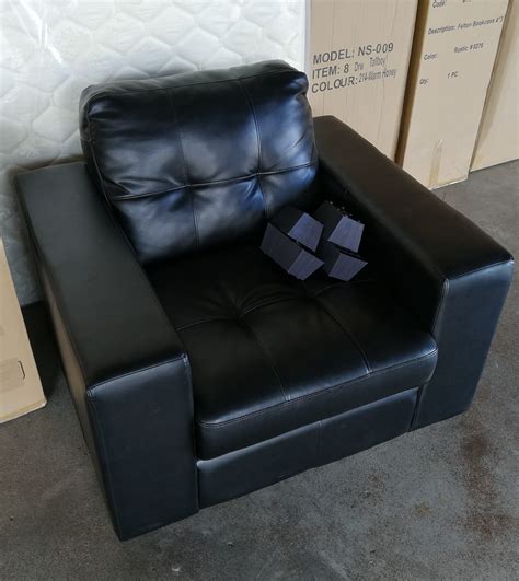 Metro Black Bonded Leather Lounge Suite - hotfurniture