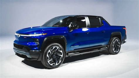 'Business-Auto-tesla-cybertruck-or-chevy-silverado-these-are-the-electric-pickup-trucks-that-are ...