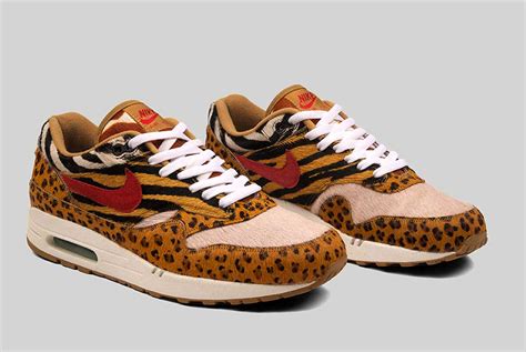 NIKE AIR MAX 1 'Supreme' - Frixshun