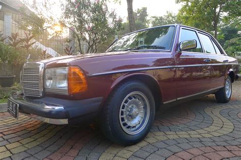 Purpose of Life: Fully restored Mercedes Benz W123 1986