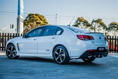 2016 Holden Commodore SV6 Black VF Series II Auto - Find Me Cars