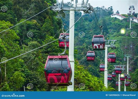 Cable Car at Genting Skyway in Panang, Malaysia Editorial Photo - Image of connecting, malaysia ...