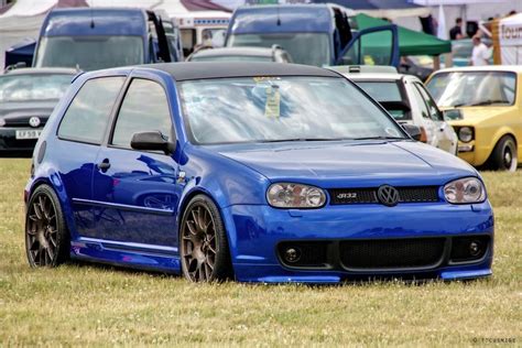 Blue Mk4 : http://vwculture.blogspot.co.uk/2011_06_01_archive.html ...