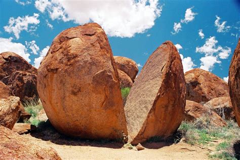 Devil's Marbles, Australia : geology