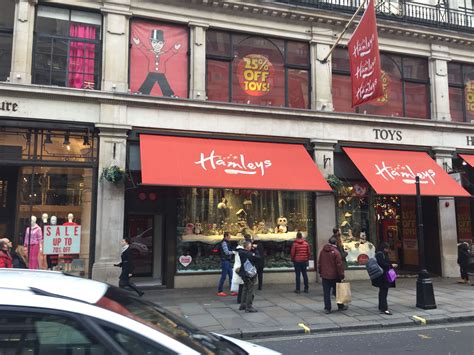 Hamleys Toy Shop in Regents Street Central London England on Wednesday 15 November 2017 | London ...