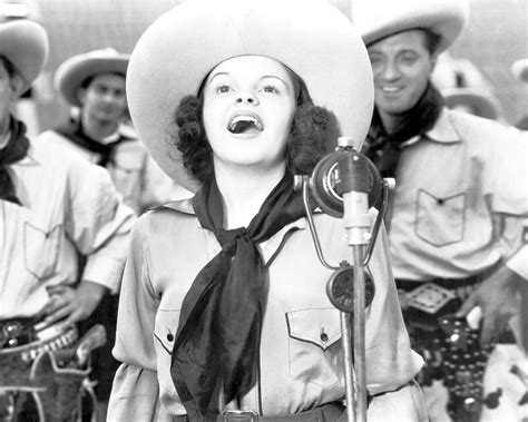 Judy Garland Singing On Microphone Photograph by Globe Photos - Fine ...