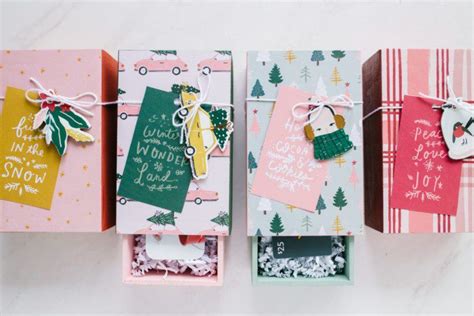 How to Make a DIY Gift Card Box for Holiday Gifts | The Pretty Life Girls