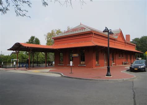 Amtrak Station Hudson NY | New York Central, built 1874 | Flickr