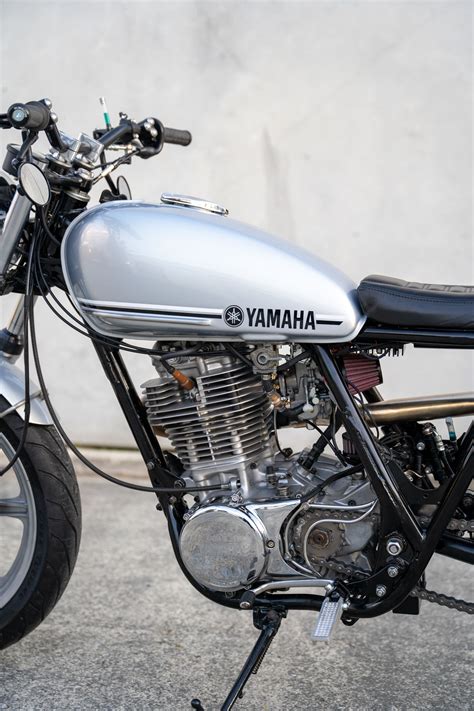 FAMILY JEWEL: Yamaha SR500 by Purpose Built Moto. - Pipeburn