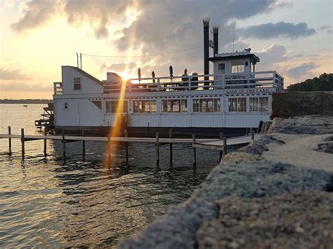 Four Awesome Riverboat Tours to Take in Iowa This Year [PHOTOS]