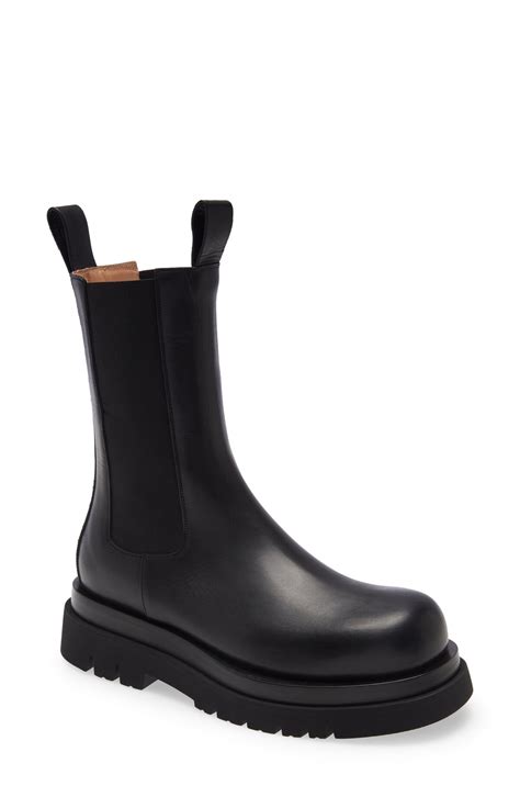 Buy Bottega Veneta Men's Bottega Veneta The Lug Chelsea Boot At 5% Off | Editorialist