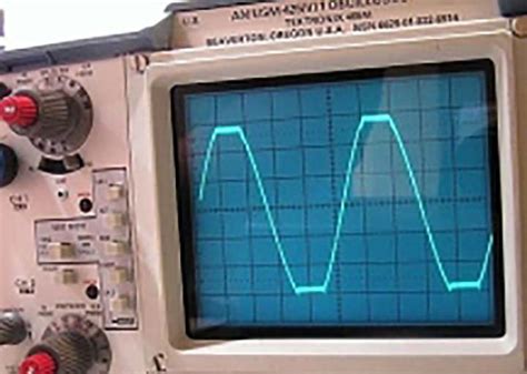 Top ten links for basic oscilloscope operation - Electrical Engineering News and Products