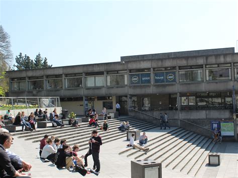 UEA set to close its London campus in September | The Independent