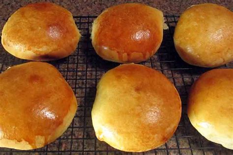 Soft homemade sandwich buns are the perfect recipe! They're super easy ...