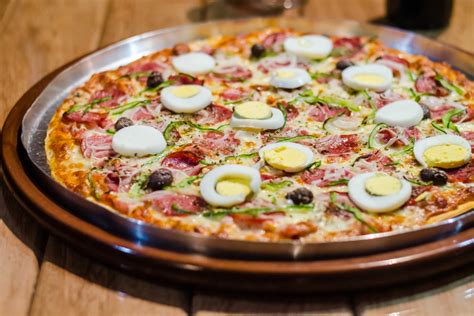 What is Brazilian Style Pizza? - Texas de Brazil