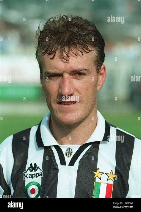 Didier Deschamps Young - Goimages Talk