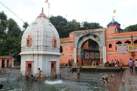 8 Best Indore Temples To Explore: A Spiritual Journey To Madhya Pradesh