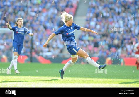 Chelsea ladies millie bright hi-res stock photography and images - Alamy