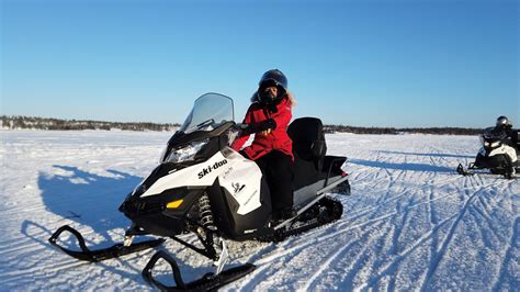 Snowmobile Tour | Yellowknife Vacations