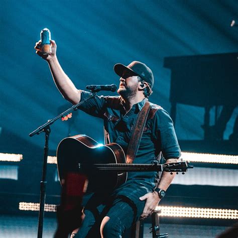 11 Luke Bryan Facts: Unveiling the Charismatic Country Star - Facts.net