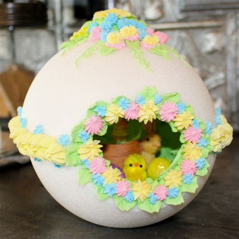 46 best images about SUGAR EASTER EGGS with scenes inside on Pinterest | Easter egg cake, Kid ...