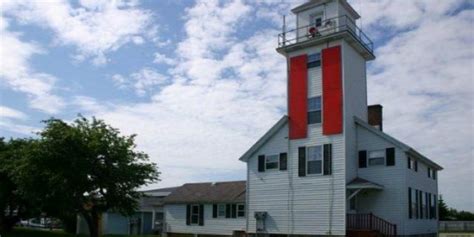 Cheboygan River Front Range Light