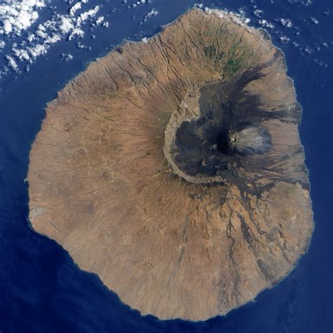 File:Fogo, Cape Verde Islands.jpg - Wikimedia Commons
