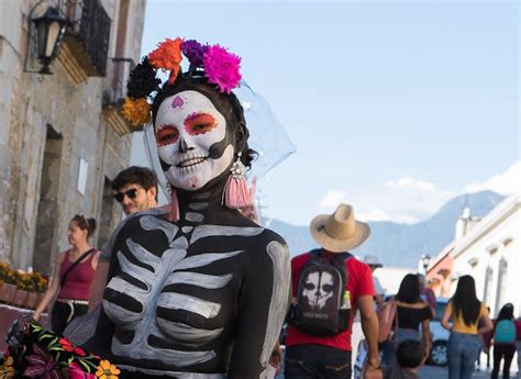 The Holy Guide to Experiencing Day of the Dead in Oaxaca City - MAHO on Earth ~ Boutique ...