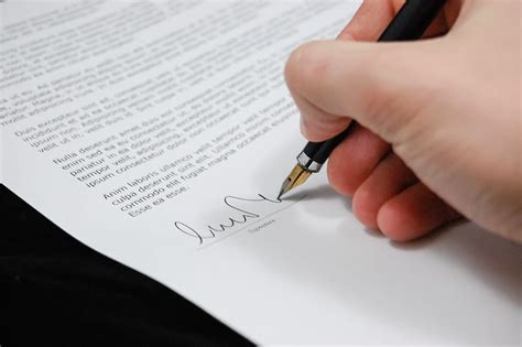 person, holding, black, fountain pen, document, agreement, documents, sign | Piqsels