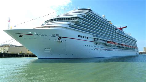 Carnival Magic Cruise Ship On Green Sea 4K HD Cruise Ship Wallpapers ...