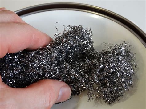 How To Clean Steel Wool? + What Not to Do - Homelization