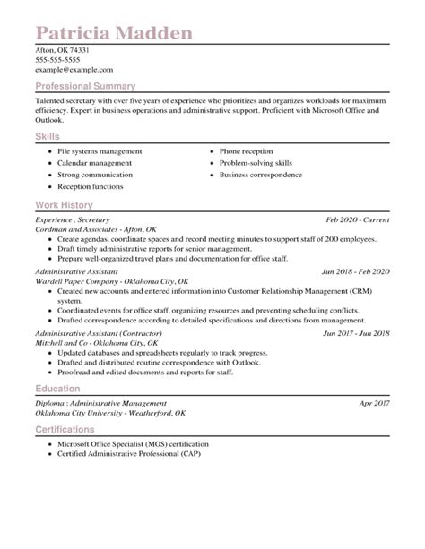 Best Secretary Resume Examples in 2024