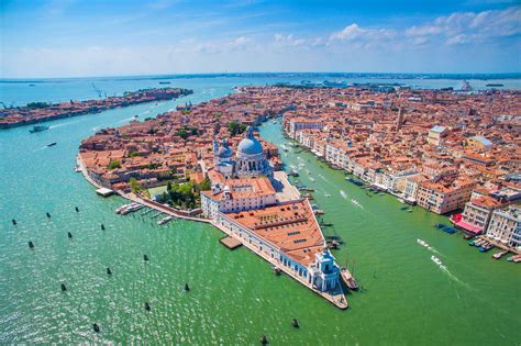 5 Fun Facts About Venice - Things You Didn’t Know About The “Queen of Adriatic” – Go Guides