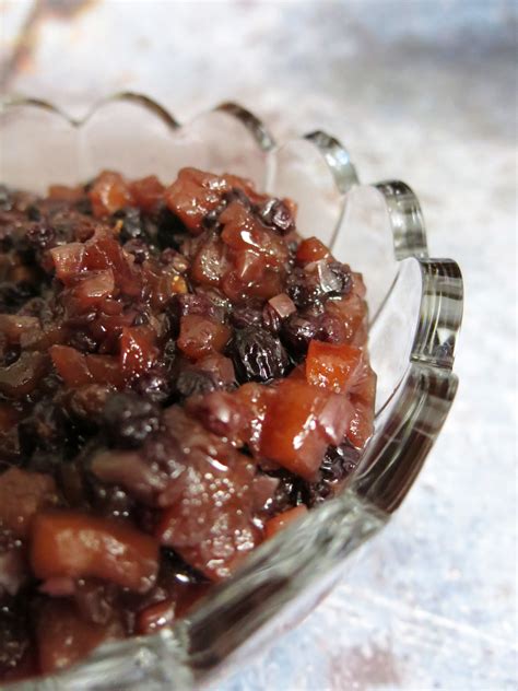 Spiced Apple Chutney - Olives & Lamb