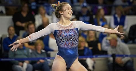 Florida Celebrates 2nd-Straight SEC Gymnastics Championship | Fanbuzz