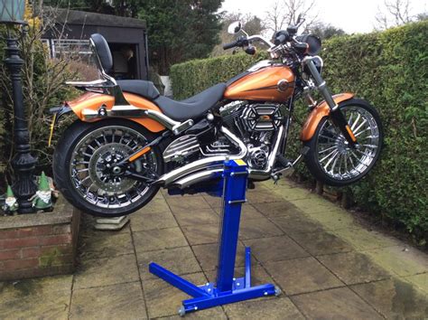 Harley Davidson Lift Jack | Motorcycle Lift | EazyRizer Big Blue USA | Motorcycle Jacks