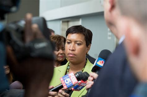 DC Mayor Won’t Say Anything About ‘Suspected Hate Crime’ Outside Tucker ...