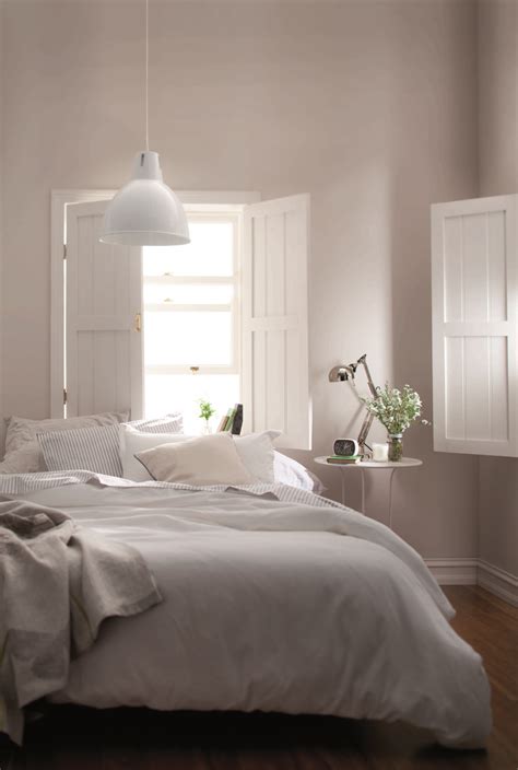 How to choose the right white paint for you - The Interiors Addict