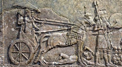 Chariots in Neo-Assyrian Army - Arkeonews