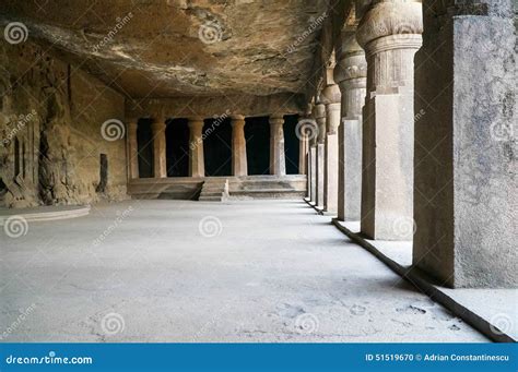 Elephanta caves temple stock photo. Image of temple, india - 51519670